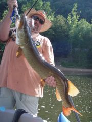 Sparkelybait muskie2