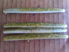 Bears 4" injection stick bait