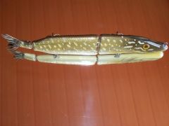 Pike fishing lure