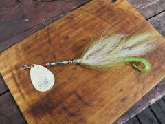 Green and White Glow Speckle Musky Bucktail