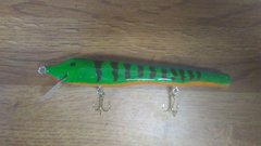 Fire tiger musky/pike lure