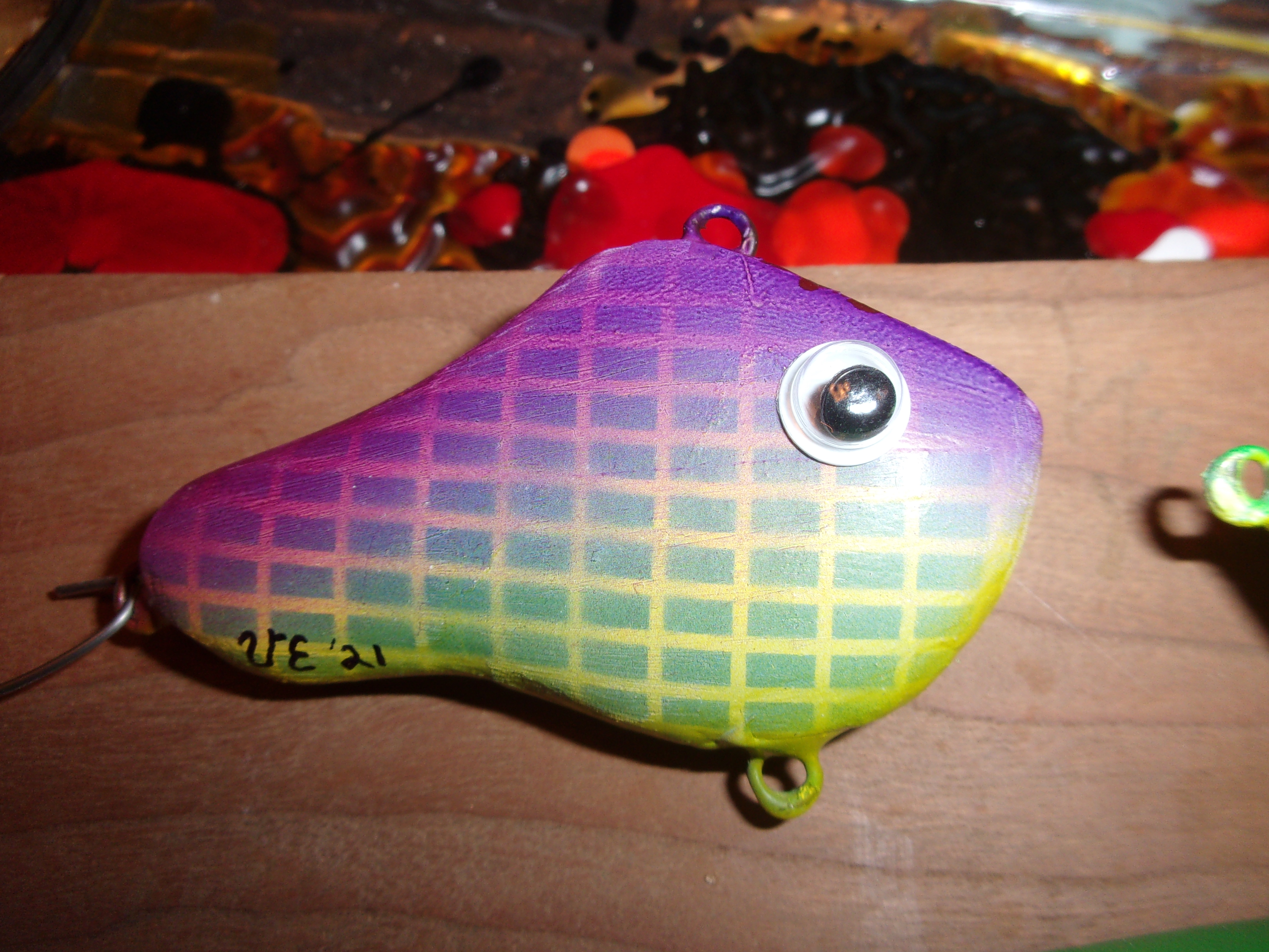 Best Brand or Type of airbrush paint for Painting hard bait fishing lures?  - Page 2 - Hard Baits -  - Tackle Building Forums